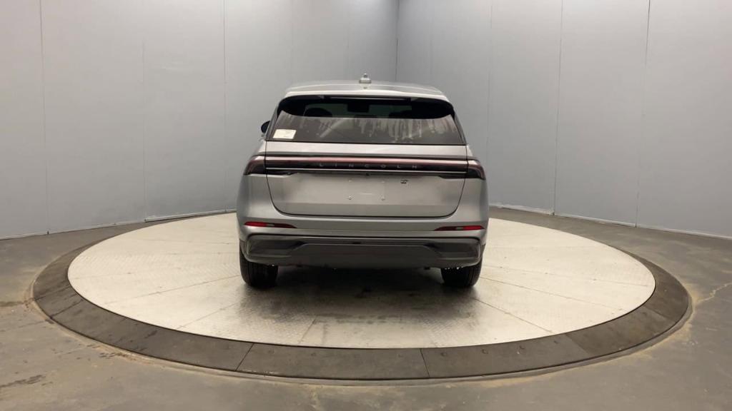 new 2025 Lincoln Nautilus car, priced at $64,270