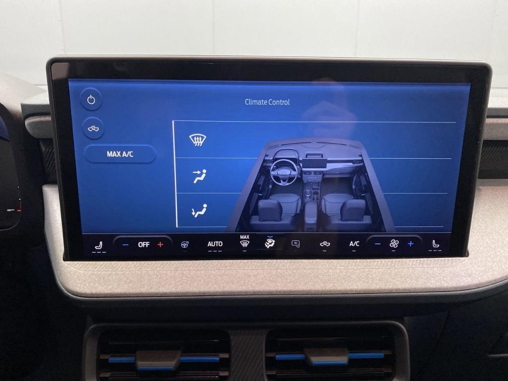 new 2025 Ford Maverick car, priced at $33,780