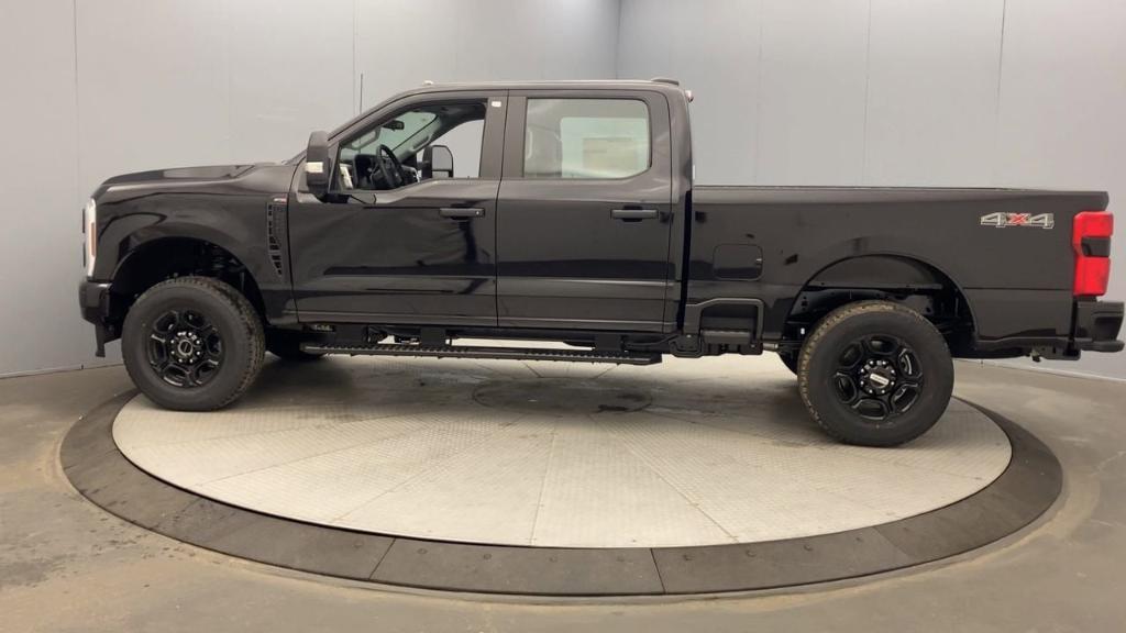 new 2024 Ford F-250 car, priced at $60,125