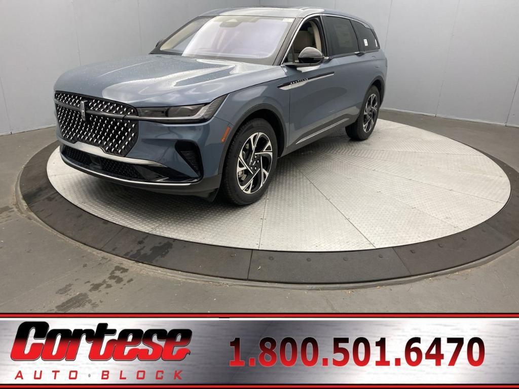 new 2025 Lincoln Nautilus car, priced at $60,170