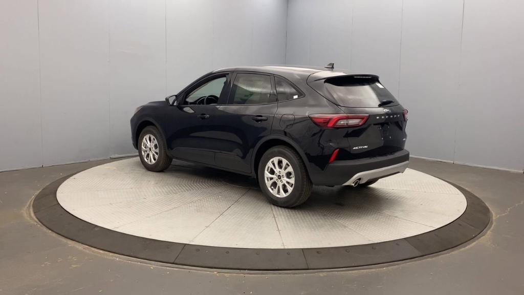 new 2025 Ford Escape car, priced at $34,245