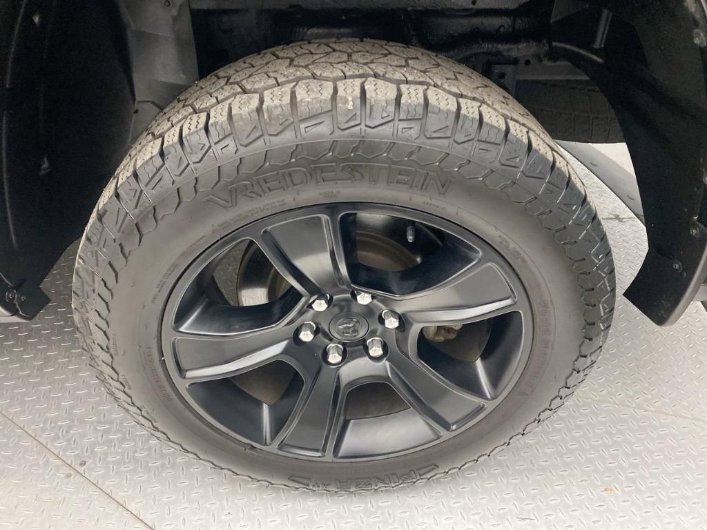 used 2021 Ram 1500 car, priced at $29,995