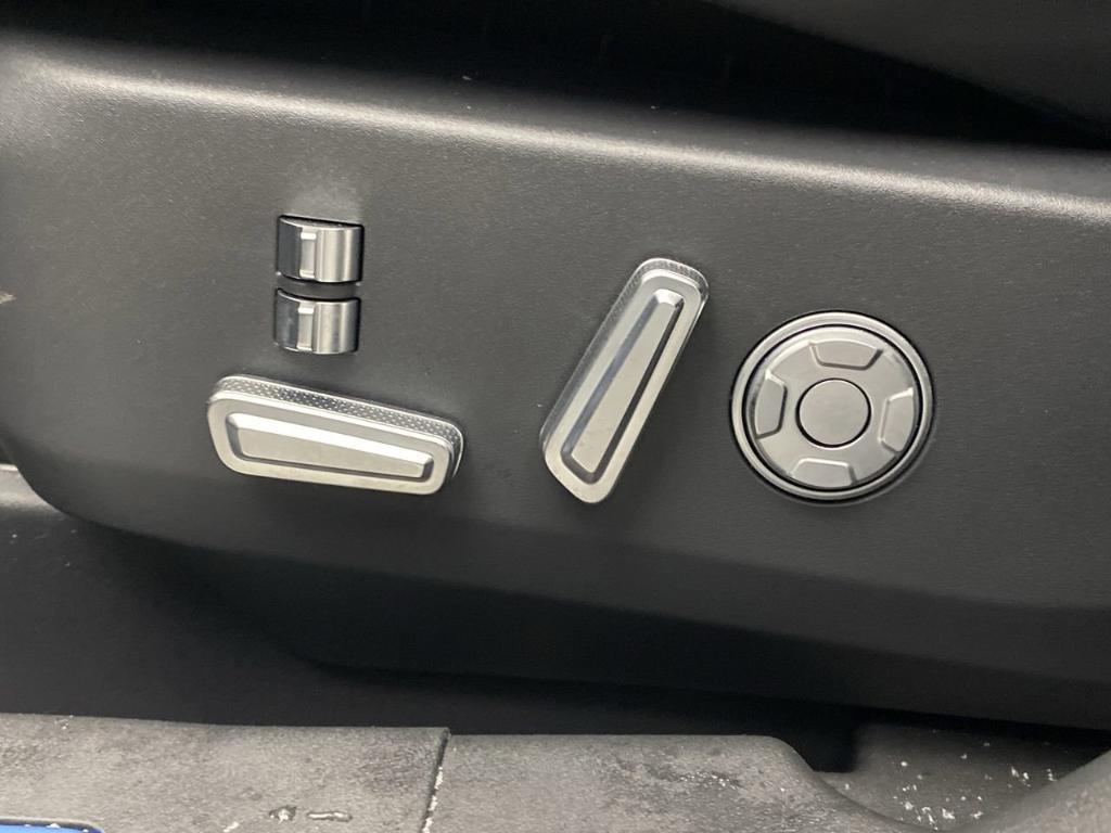 new 2025 Lincoln Nautilus car, priced at $70,910