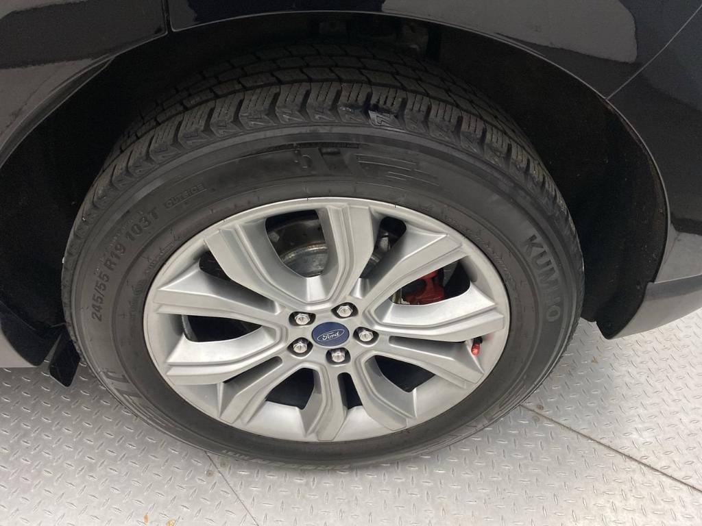 used 2019 Ford Edge car, priced at $18,999