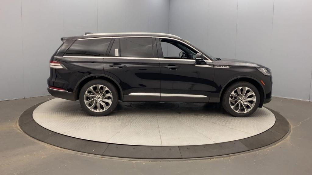 new 2026 Lincoln Aviator car, priced at $71,565