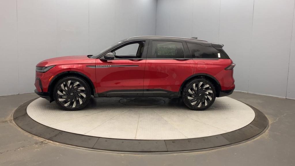 new 2025 Lincoln Nautilus car, priced at $74,305