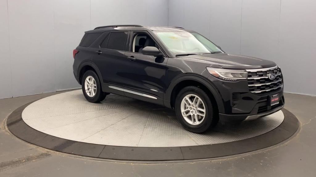 new 2025 Ford Explorer car, priced at $44,145