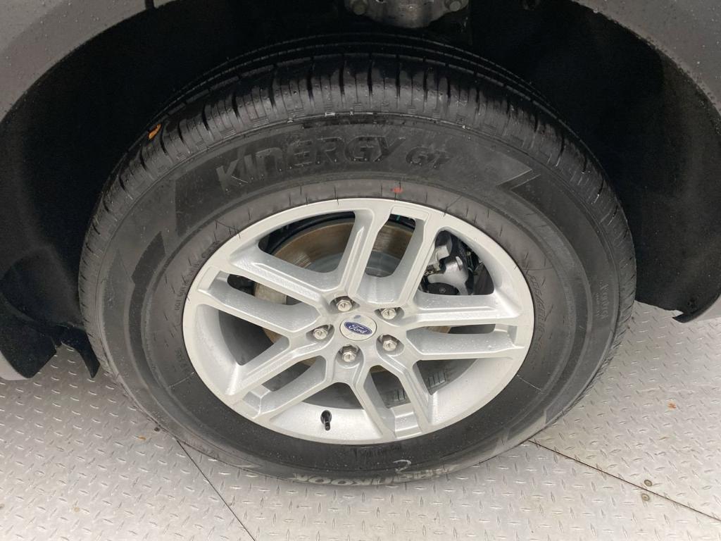 new 2025 Ford Explorer car, priced at $44,145