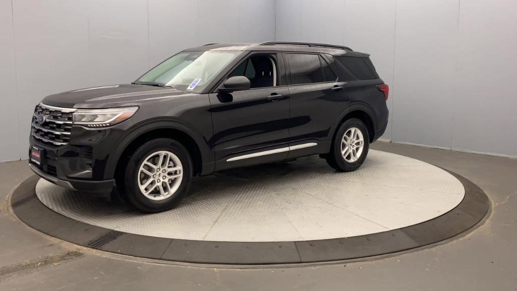 new 2025 Ford Explorer car, priced at $44,145