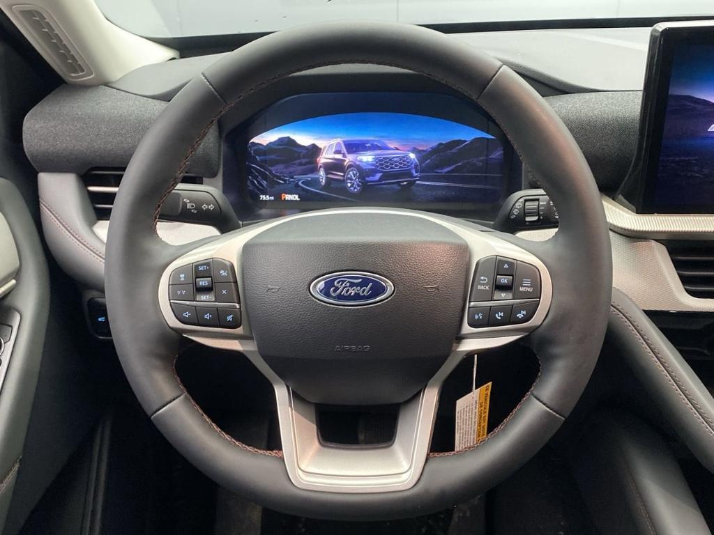 new 2025 Ford Explorer car, priced at $48,205