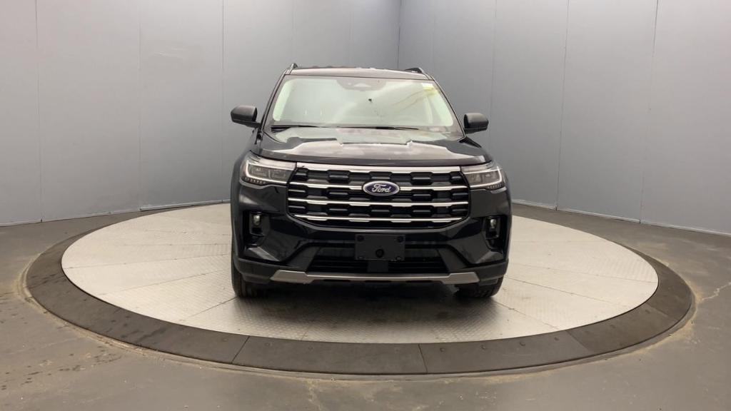 new 2025 Ford Explorer car, priced at $48,205
