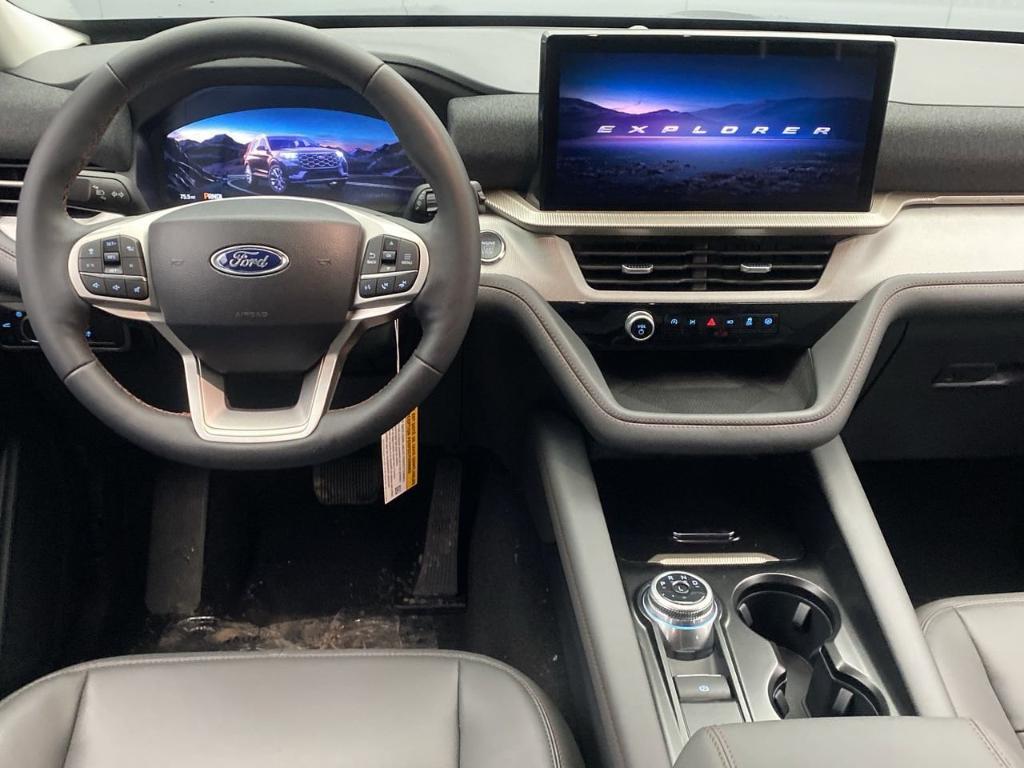 new 2025 Ford Explorer car, priced at $48,205