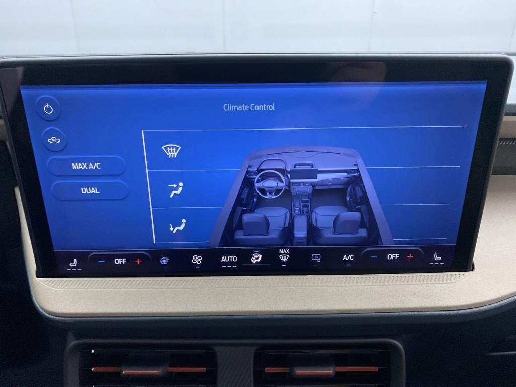 new 2025 Ford Maverick car, priced at $40,840