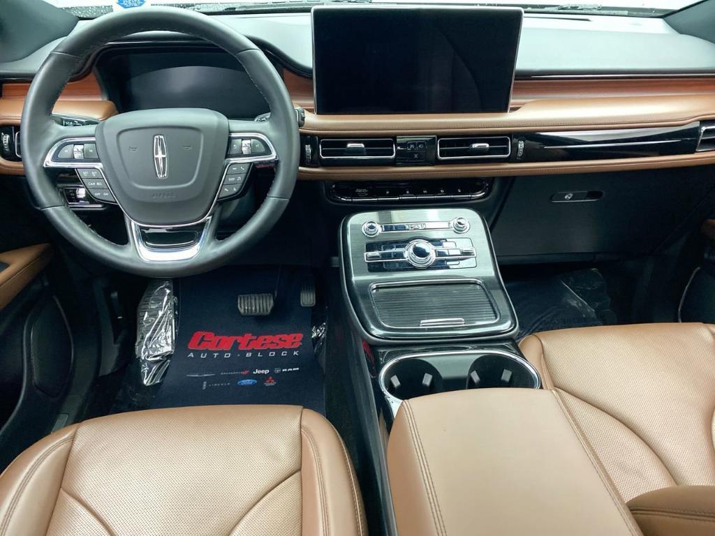 used 2021 Lincoln Nautilus car, priced at $34,999