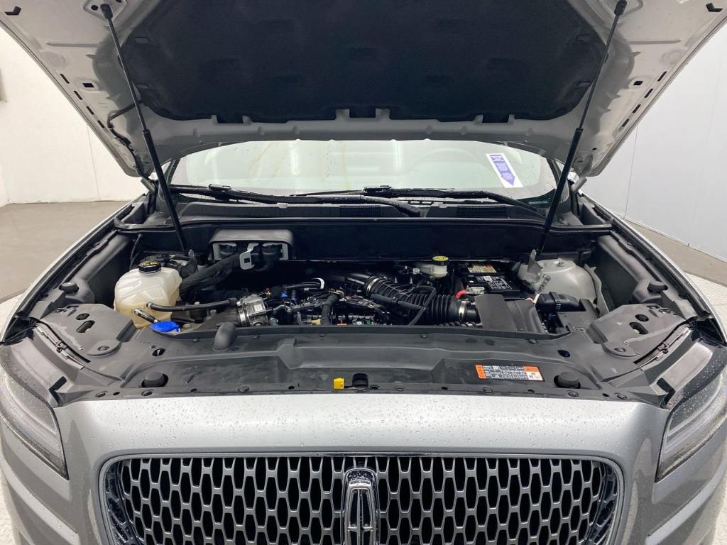 used 2021 Lincoln Nautilus car, priced at $34,999