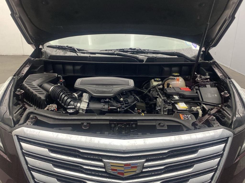 used 2018 Cadillac XT5 car, priced at $19,995