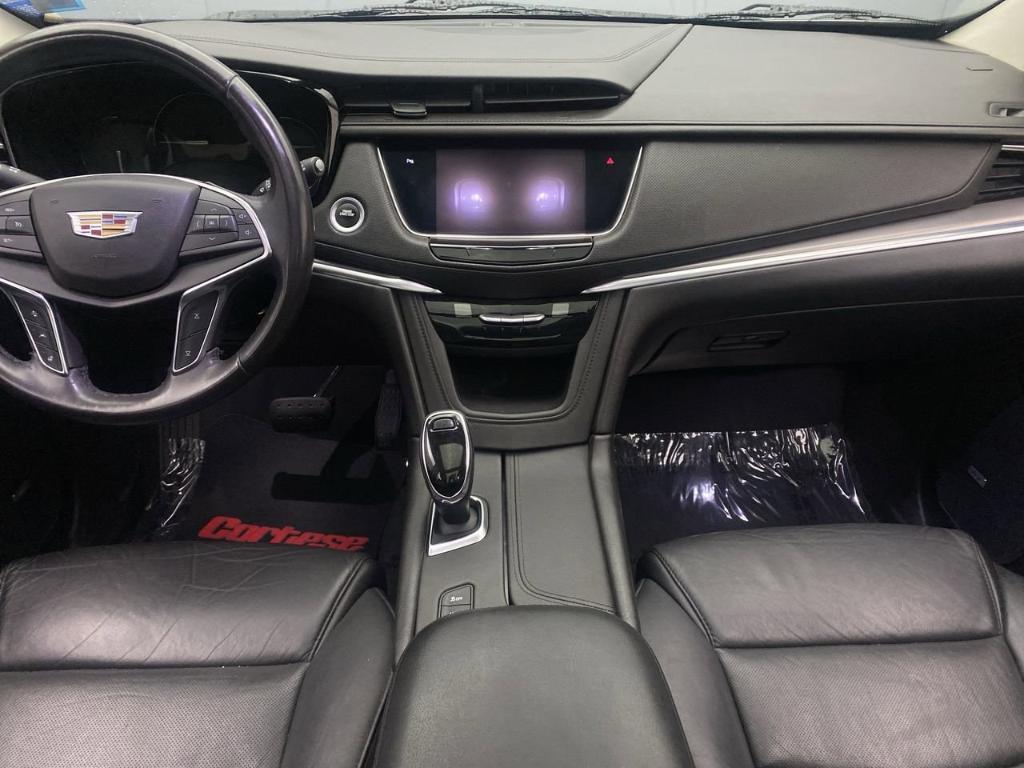 used 2018 Cadillac XT5 car, priced at $19,995