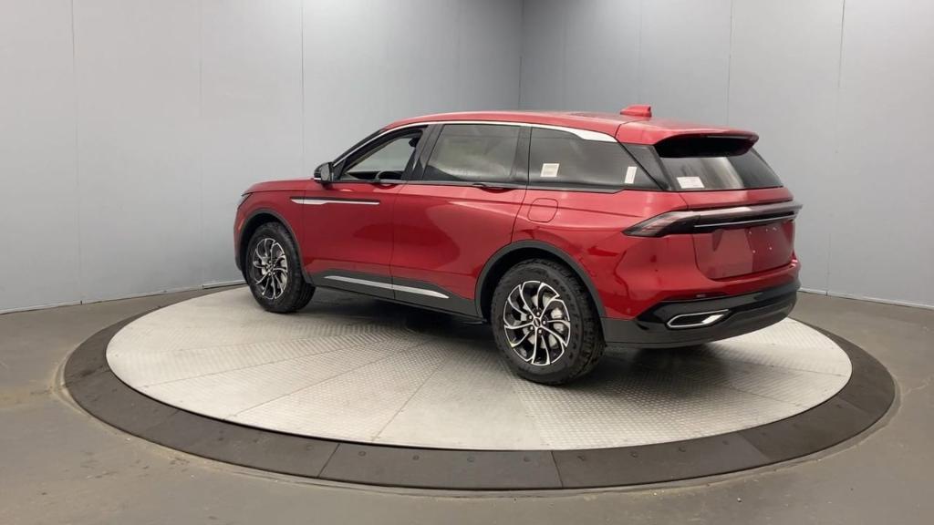 new 2024 Lincoln Nautilus car, priced at $60,385