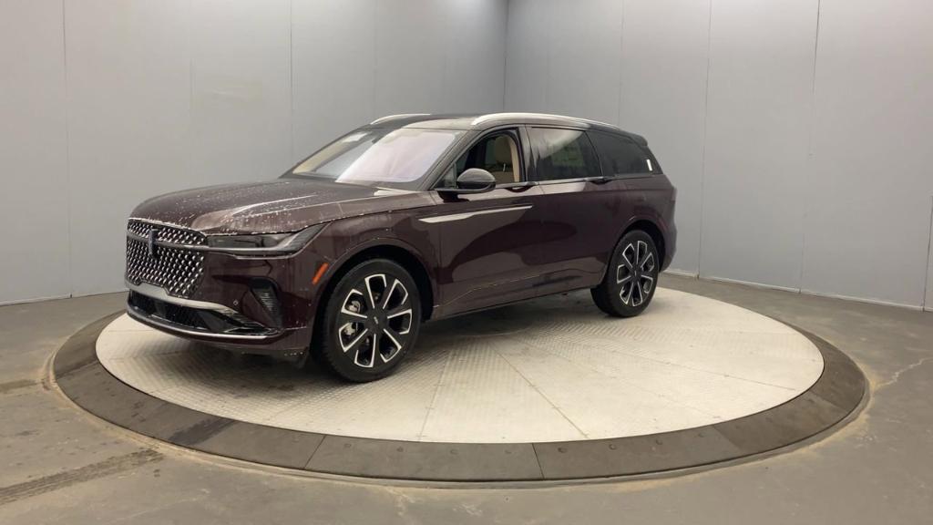 new 2025 Lincoln Nautilus car, priced at $66,205