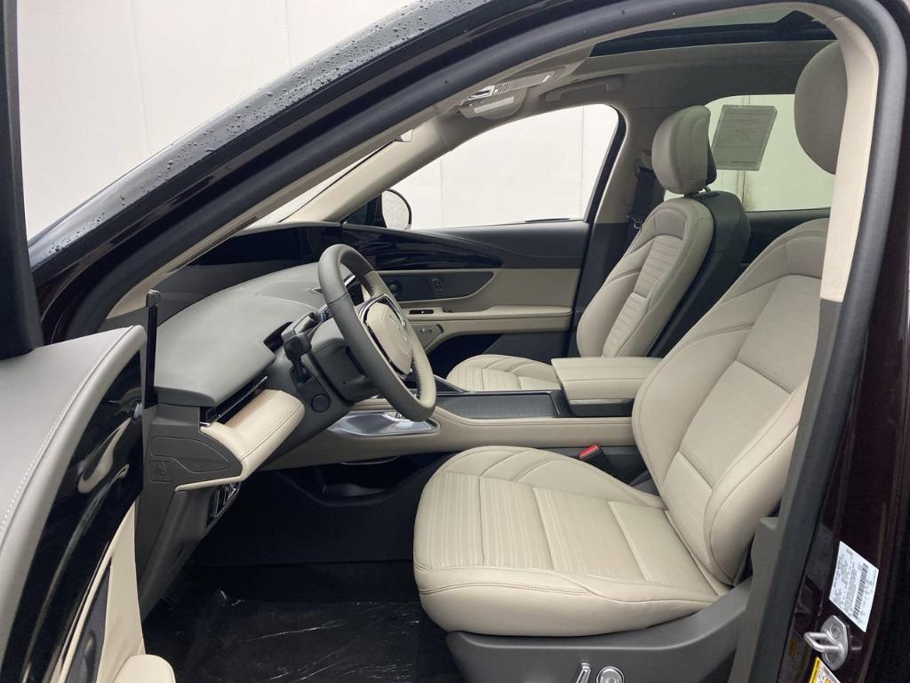 new 2025 Lincoln Nautilus car, priced at $66,205