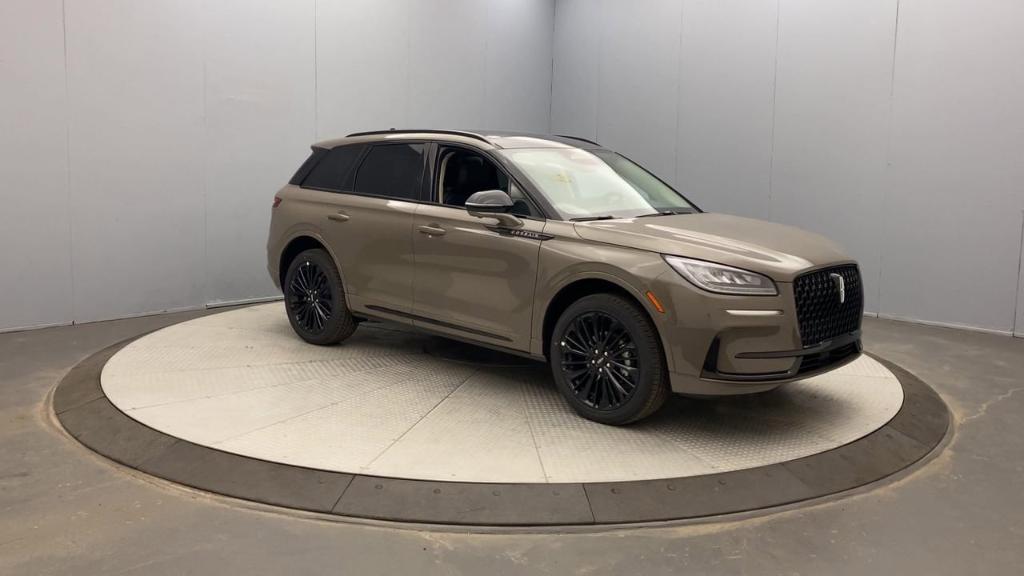 new 2025 Lincoln Corsair car, priced at $51,880