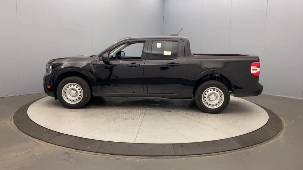 new 2025 Ford Maverick car, priced at $33,960