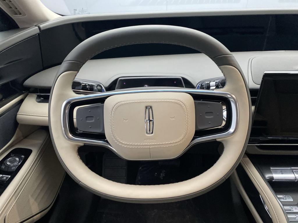 new 2024 Lincoln Nautilus car, priced at $53,760