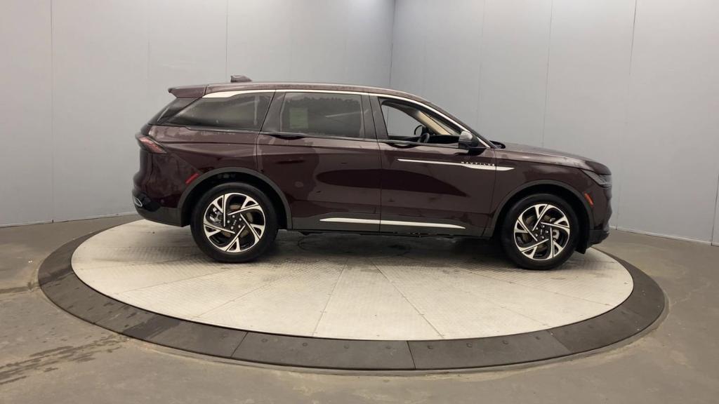 new 2024 Lincoln Nautilus car, priced at $53,760