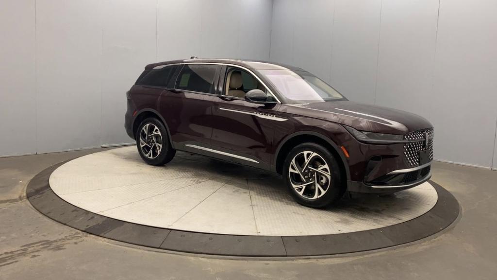 new 2024 Lincoln Nautilus car, priced at $53,760