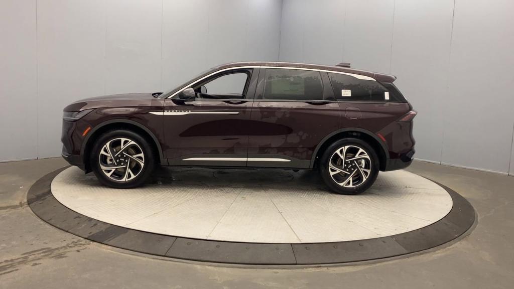 new 2024 Lincoln Nautilus car, priced at $53,760