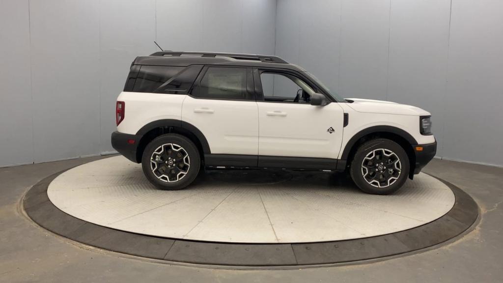 new 2025 Ford Bronco Sport car, priced at $37,115