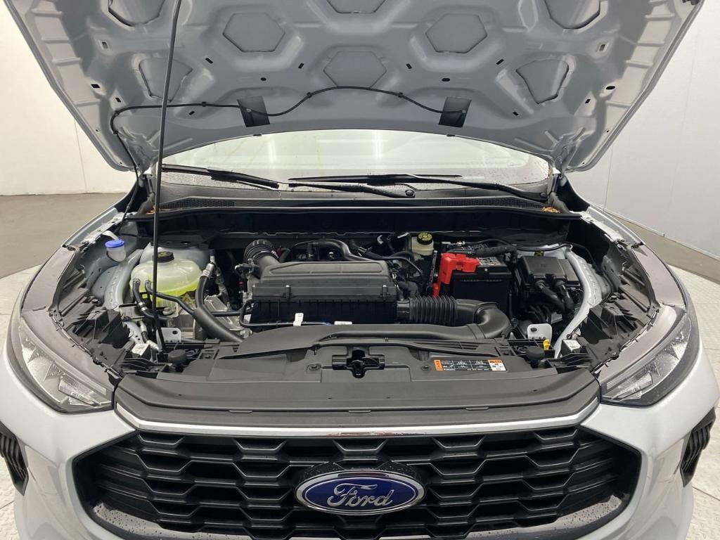 new 2025 Ford Escape car, priced at $37,680