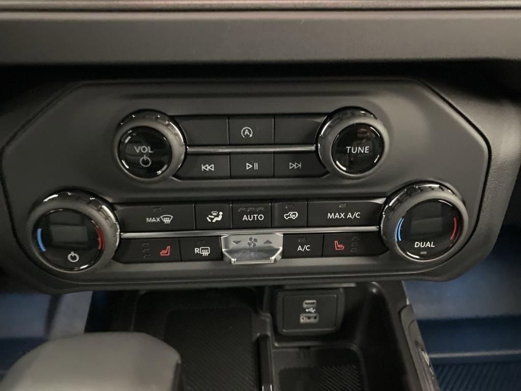 new 2025 Ford Bronco car, priced at $46,050