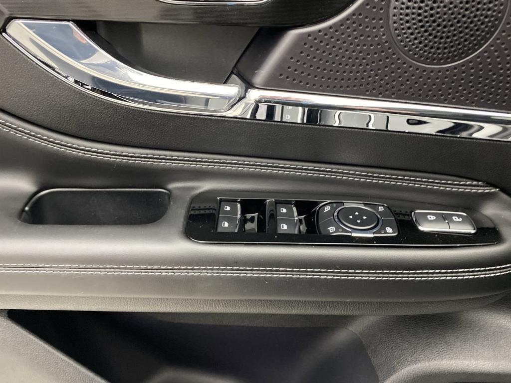 new 2024 Lincoln Corsair car, priced at $43,560