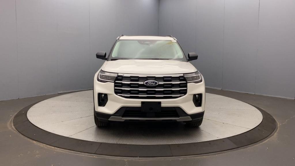 new 2025 Ford Explorer car, priced at $52,005