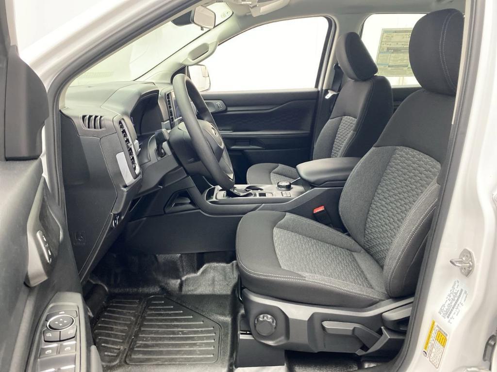 new 2025 Ford Ranger car, priced at $38,320