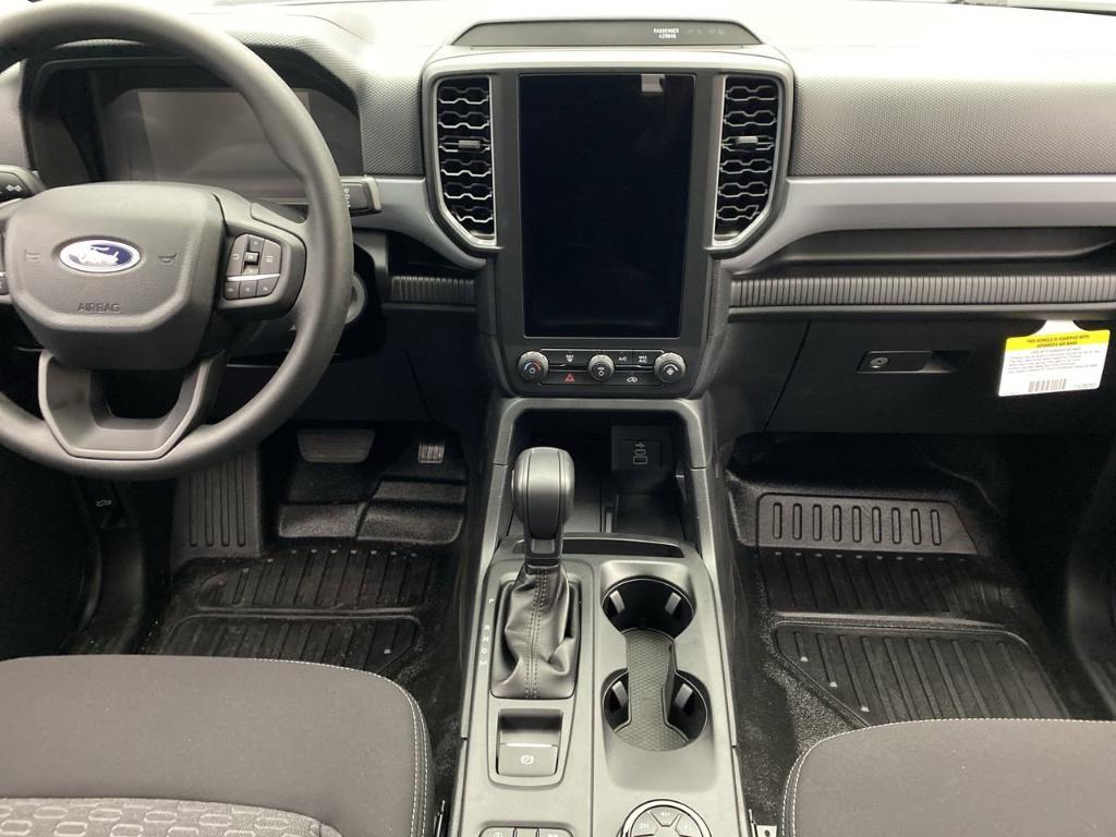 new 2025 Ford Ranger car, priced at $38,320