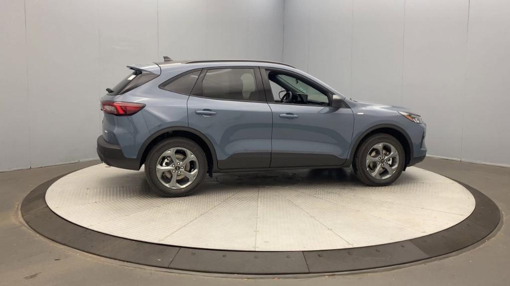 new 2025 Ford Escape car, priced at $36,465