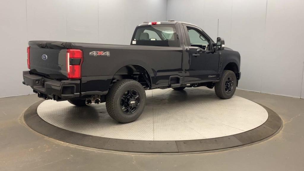 new 2025 Ford F-350 car, priced at $67,400
