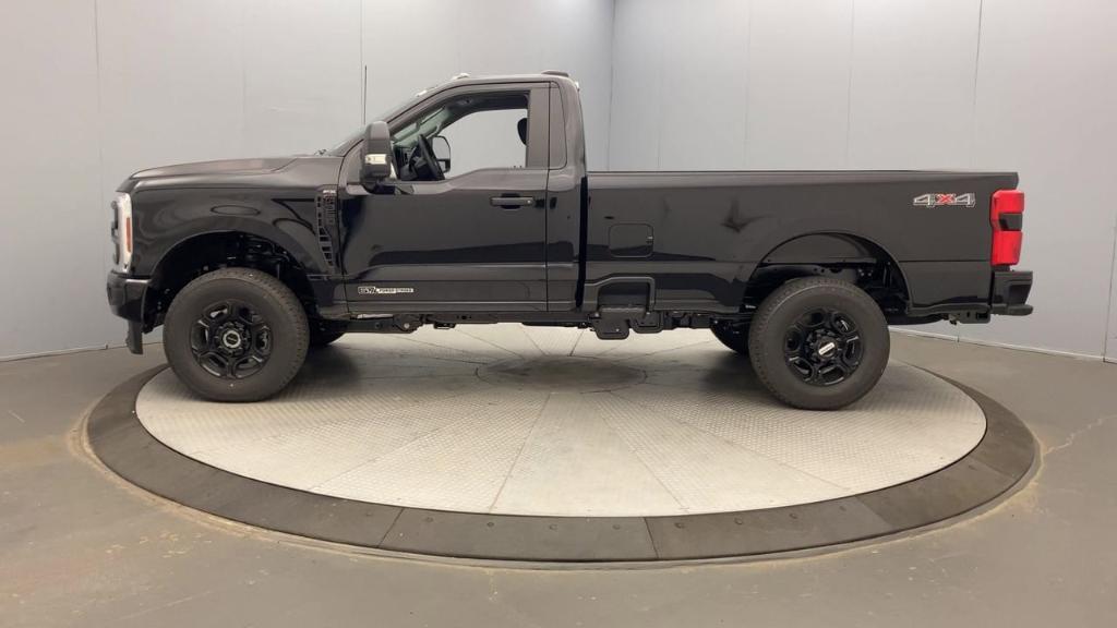 new 2025 Ford F-350 car, priced at $67,400