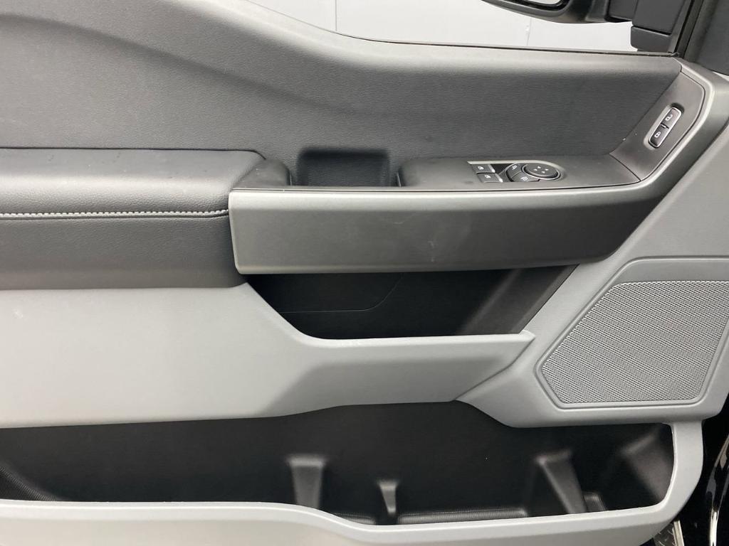 new 2025 Ford F-350 car, priced at $67,400