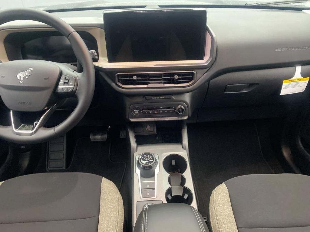 new 2025 Ford Bronco Sport car, priced at $35,400