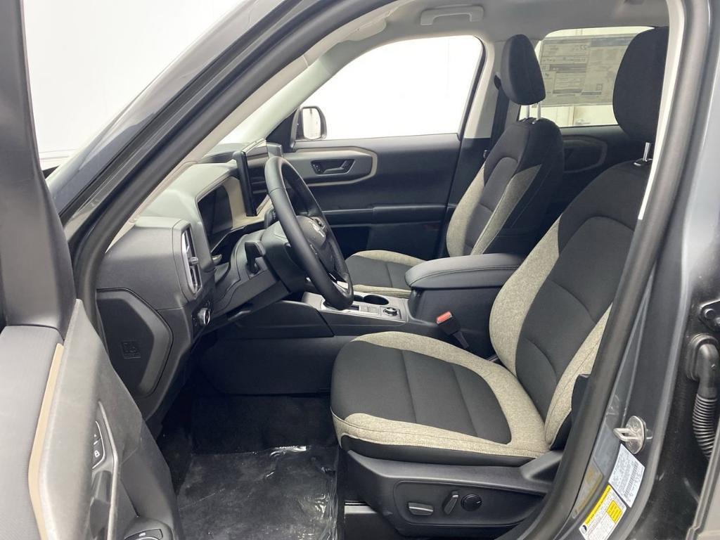 new 2025 Ford Bronco Sport car, priced at $33,360