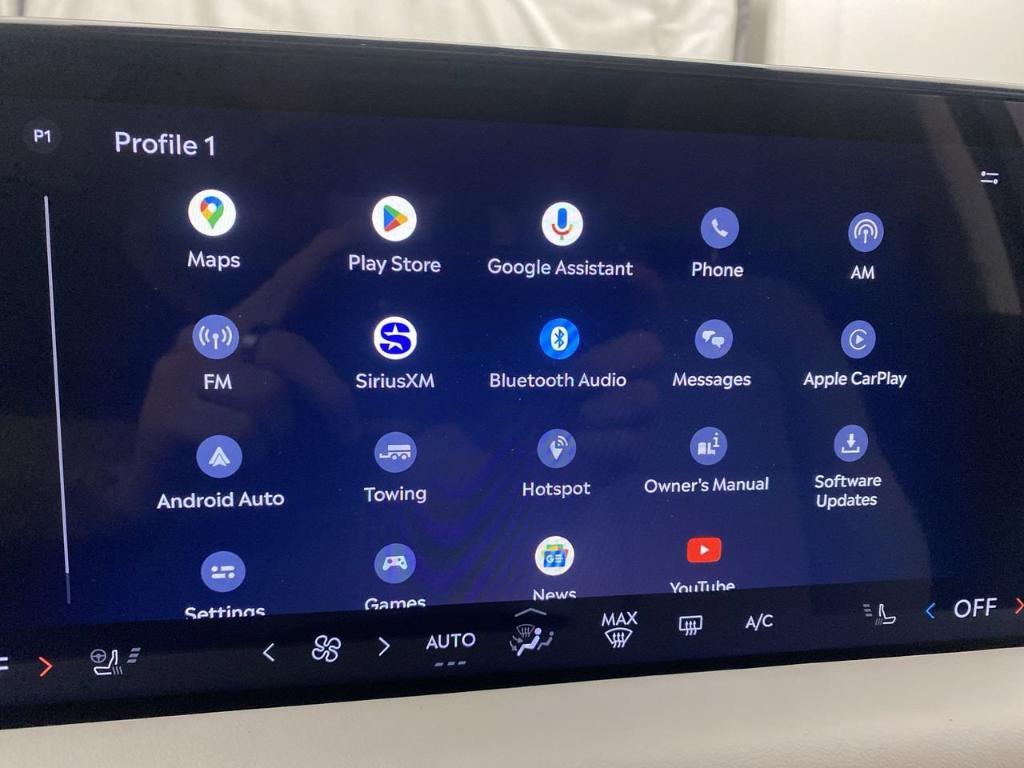 new 2025 Lincoln Aviator car, priced at $70,385