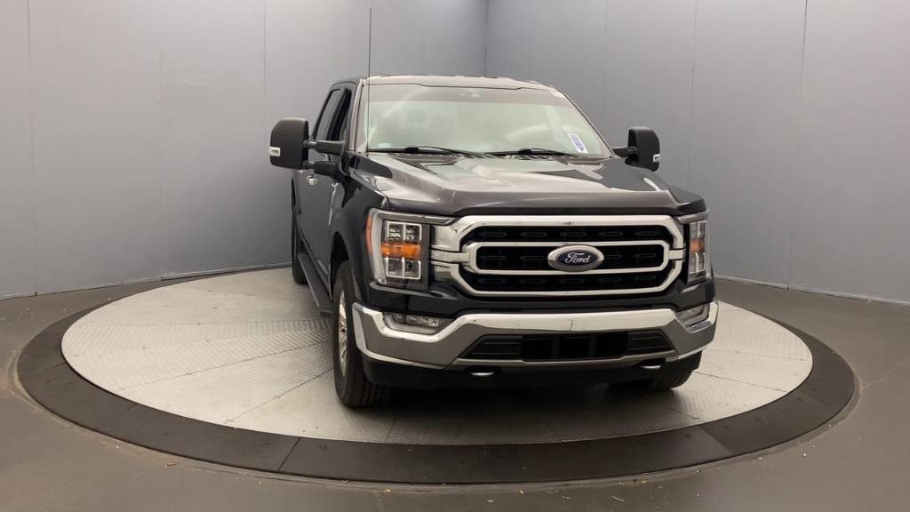 used 2021 Ford F-150 car, priced at $32,995