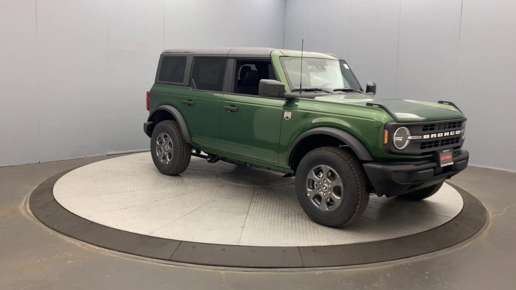 new 2025 Ford Bronco car, priced at $50,155