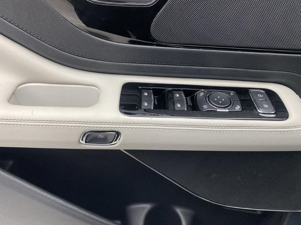 new 2025 Lincoln Aviator car, priced at $66,935