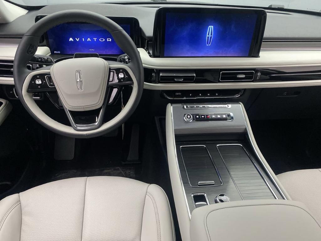 new 2025 Lincoln Aviator car, priced at $66,935