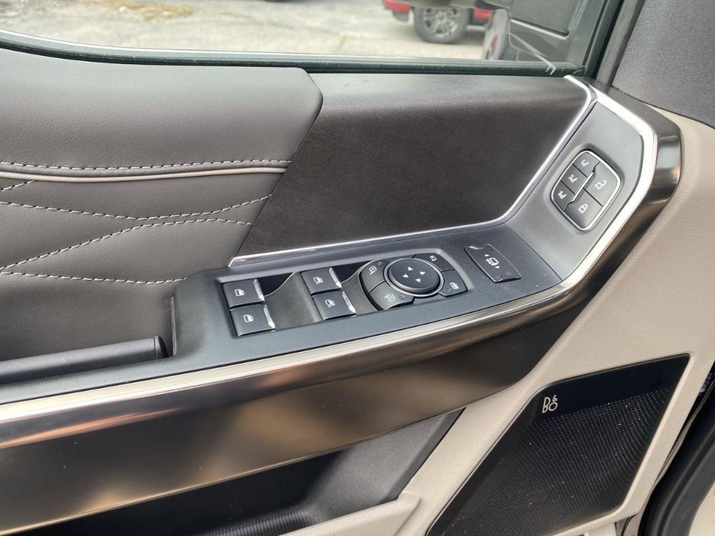 new 2025 Ford F-350 car, priced at $101,920