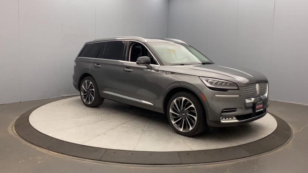 used 2021 Lincoln Aviator car, priced at $35,999